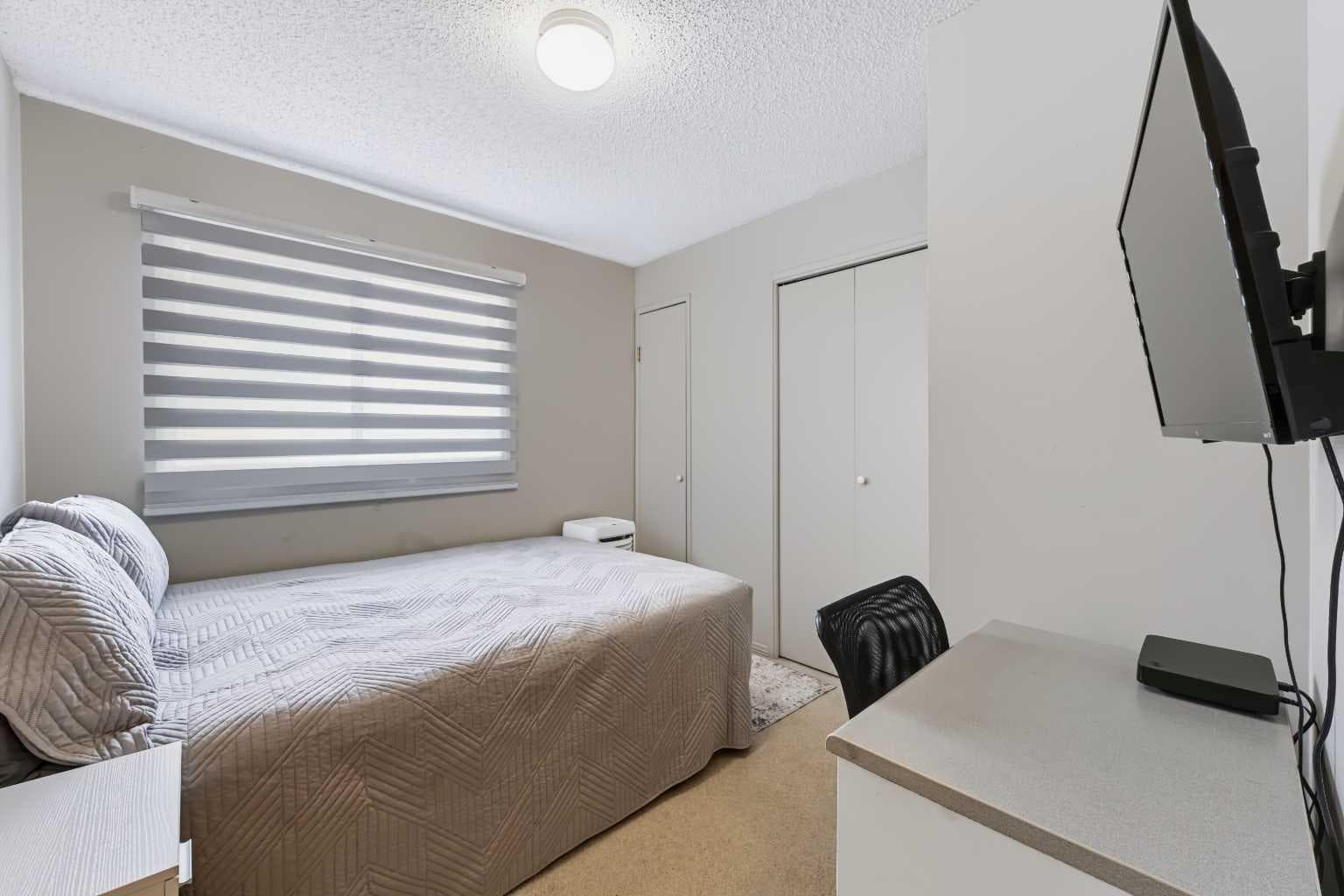 108 Falshire Terrace NE