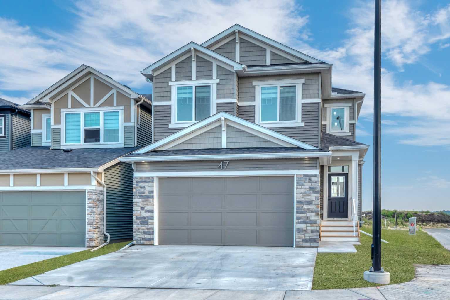 47 Legacy Glen Heights SE