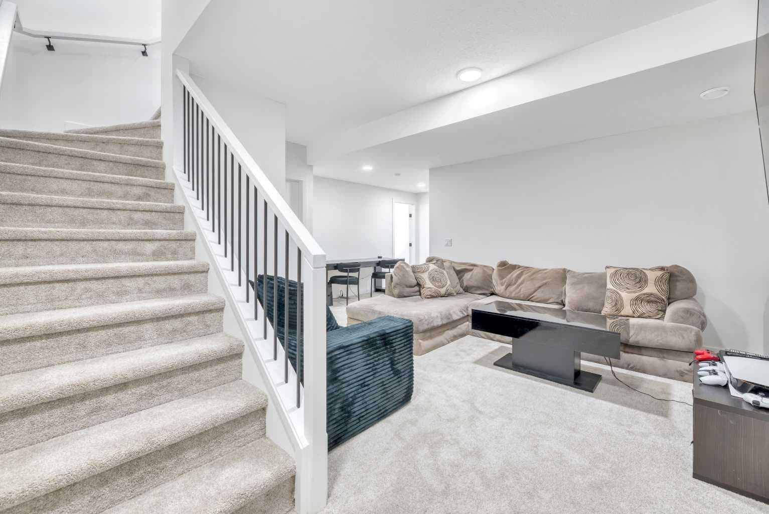 47 Legacy Glen Heights SE