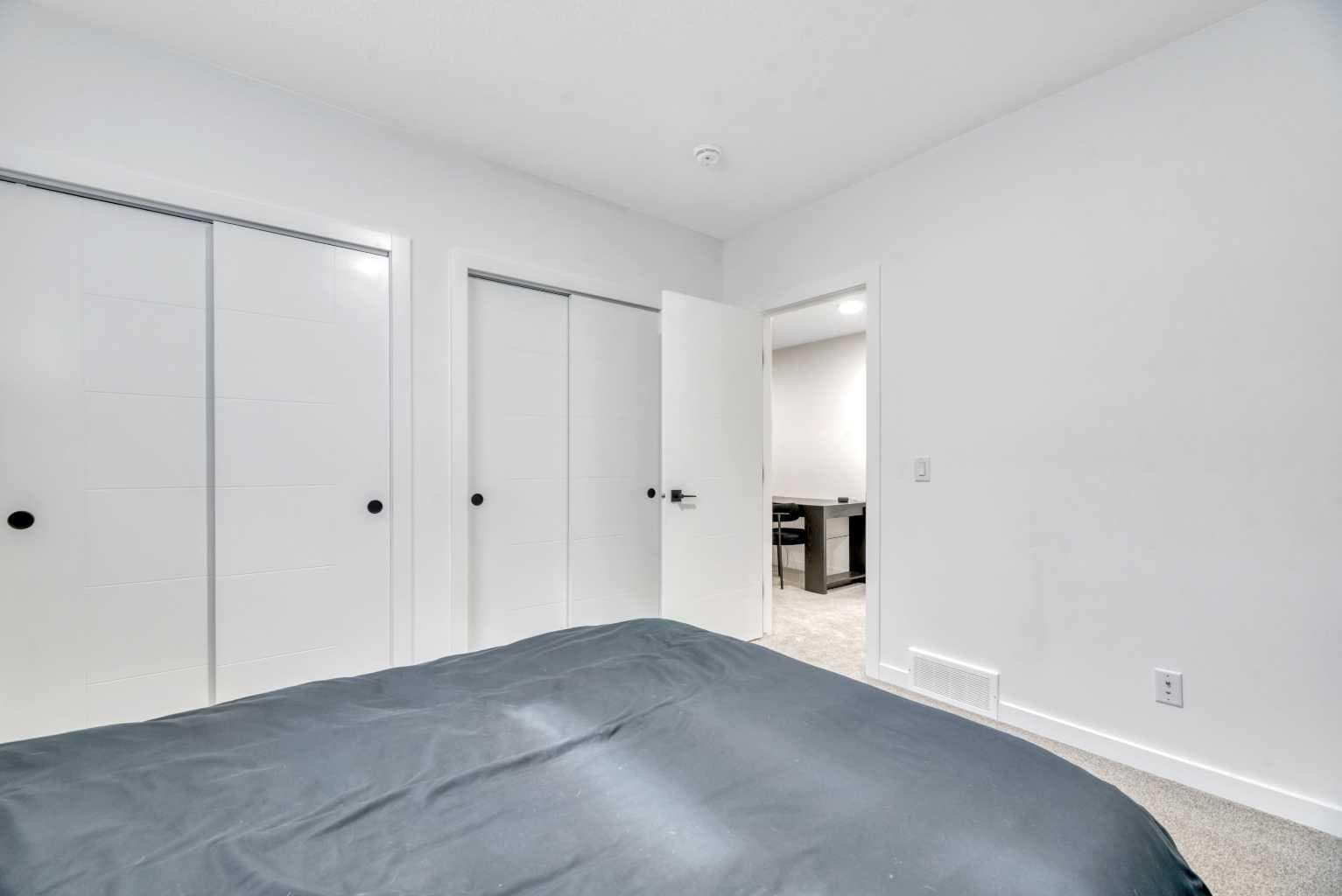 47 Legacy Glen Heights SE