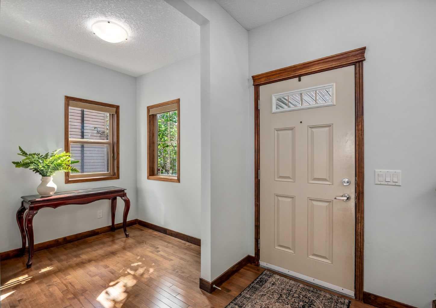 262 Chaparral Valley Drive SE