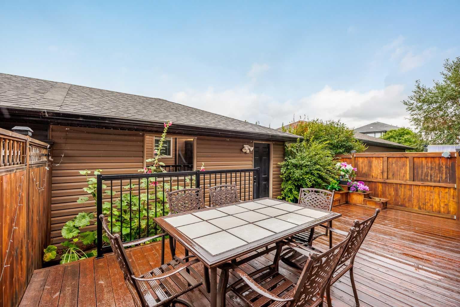 262 Chaparral Valley Drive SE