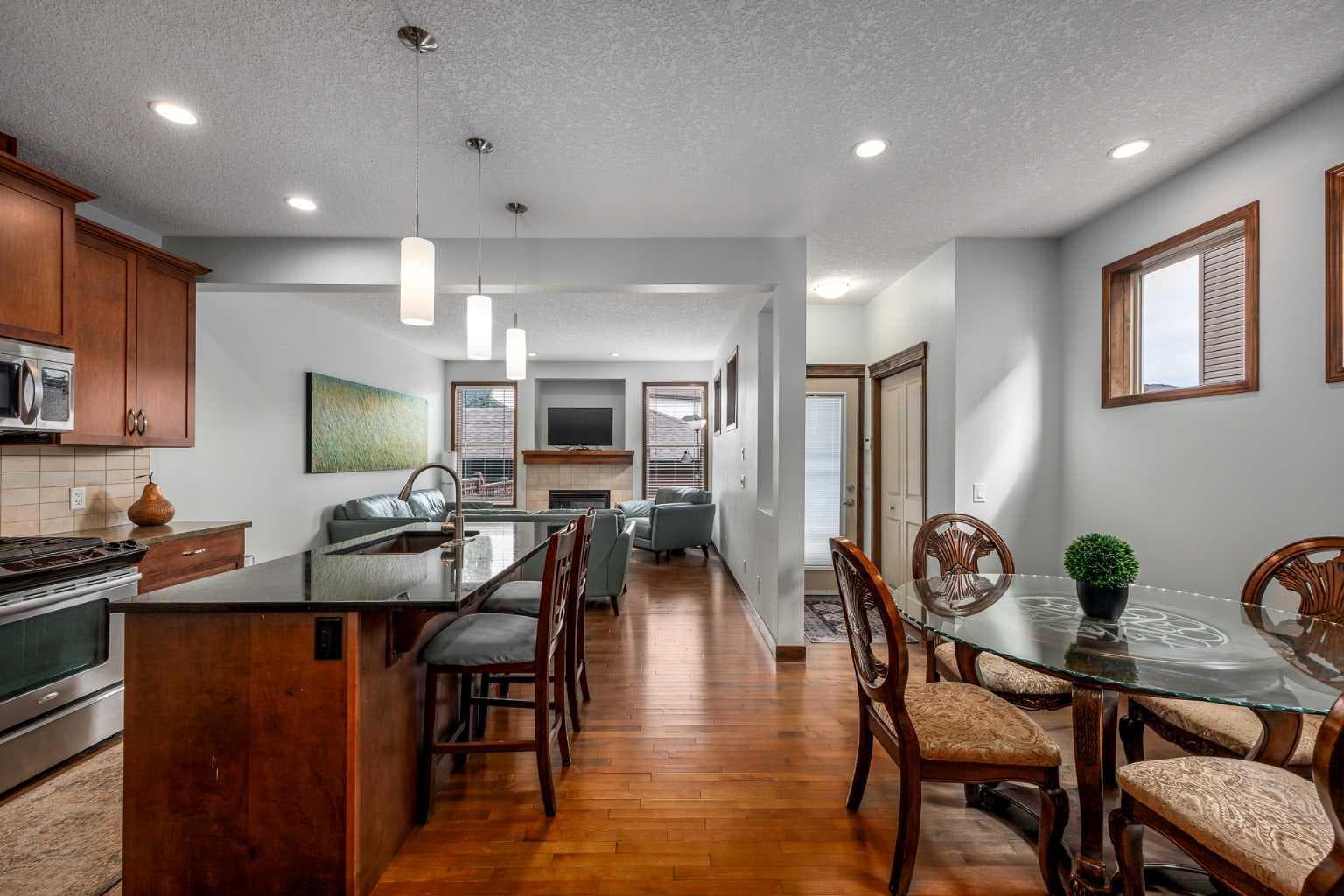 262 Chaparral Valley Drive SE