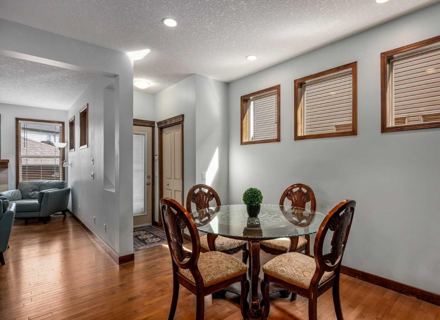 262 Chaparral Valley Drive SE