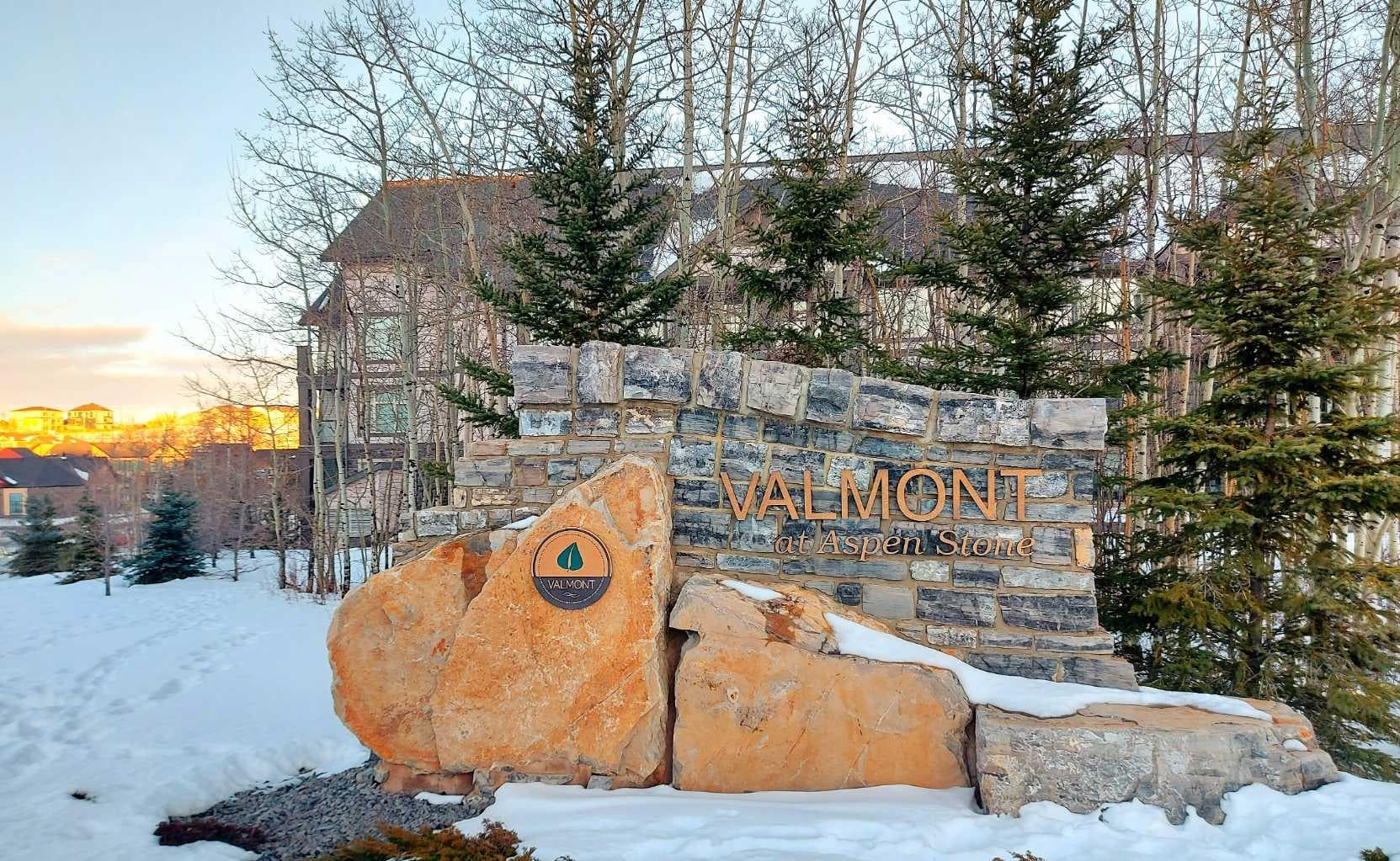 206, 15 ASPENMONT Heights SW