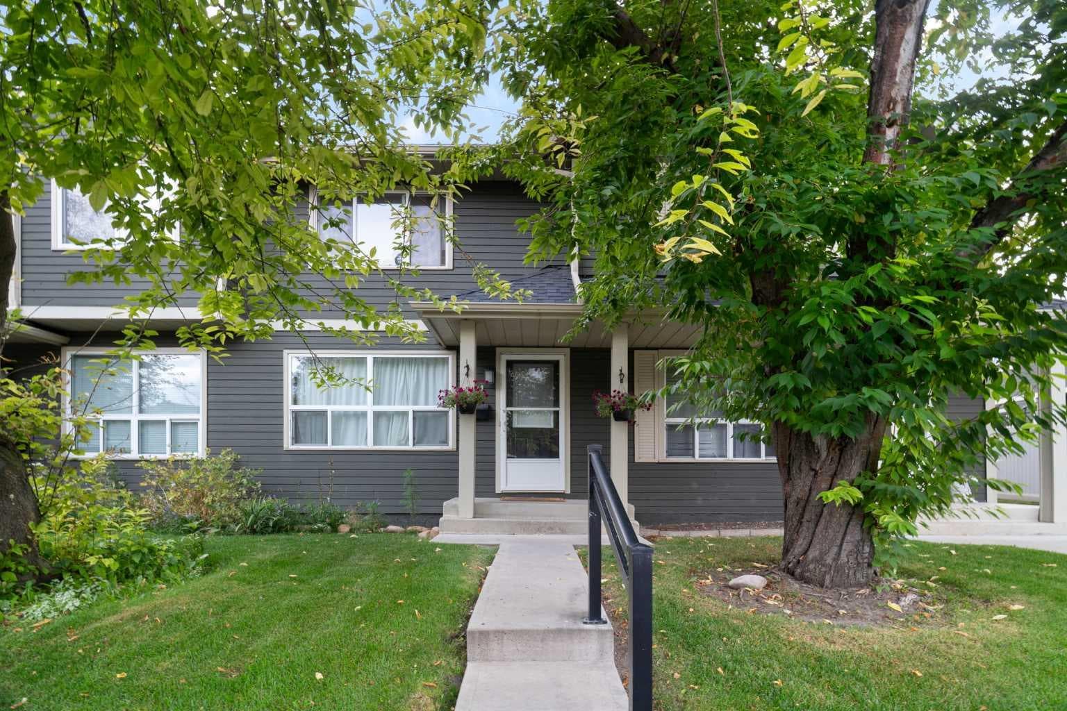 321 Queenston Heights SE