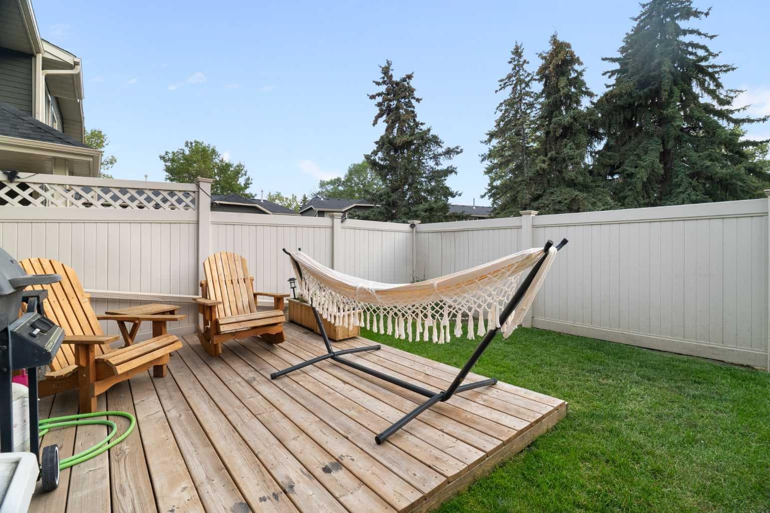 321 Queenston Heights SE