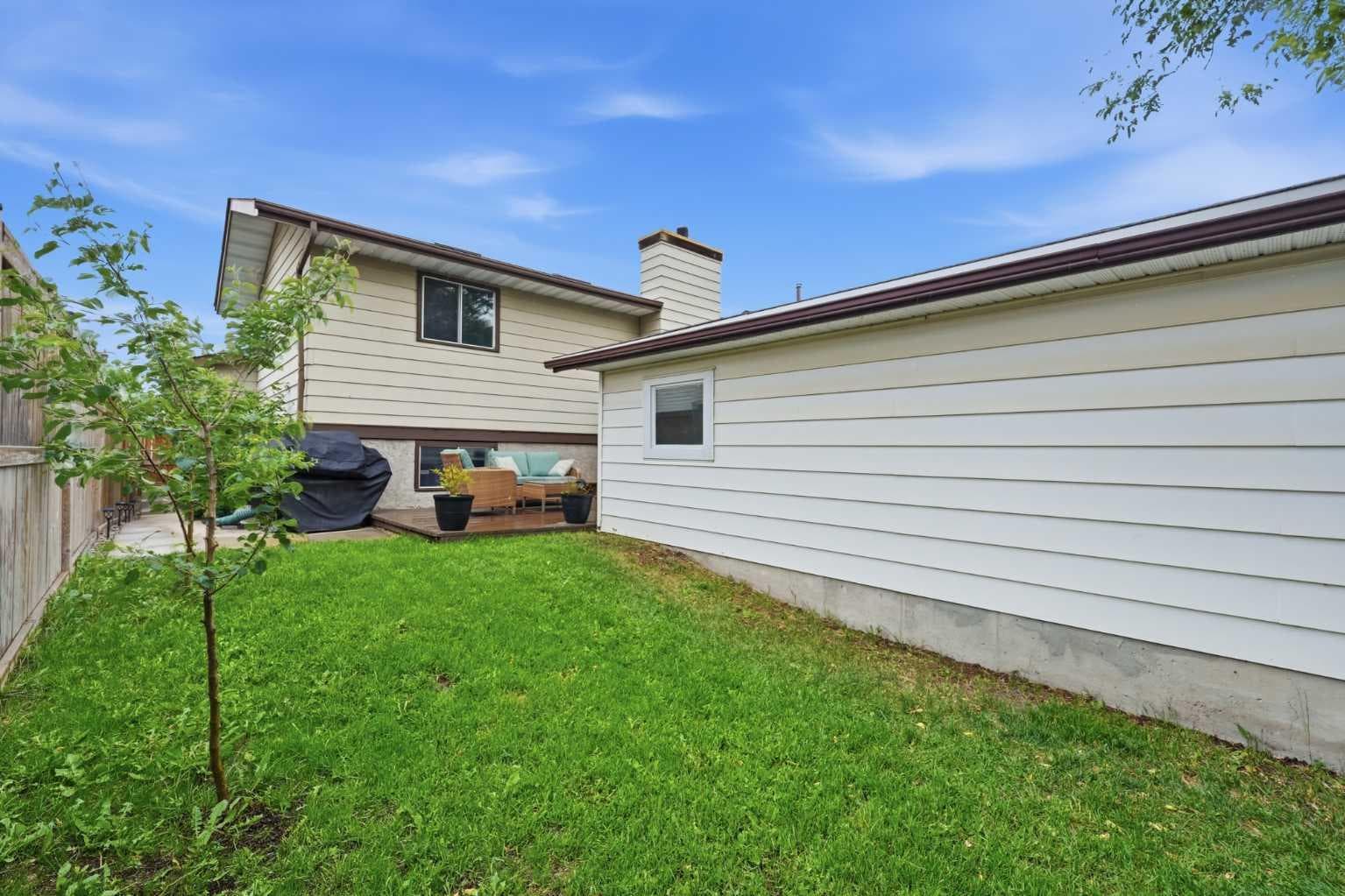 32 Beddington Rise NE