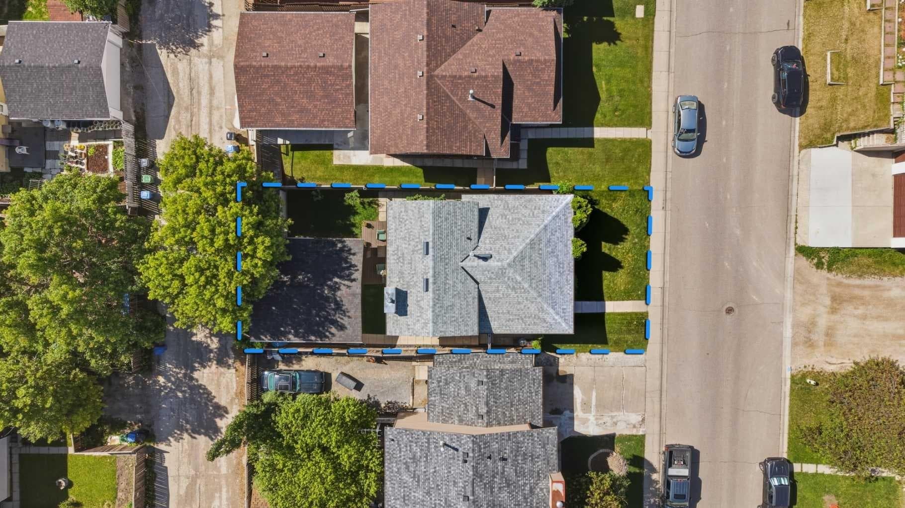 32 Beddington Rise NE