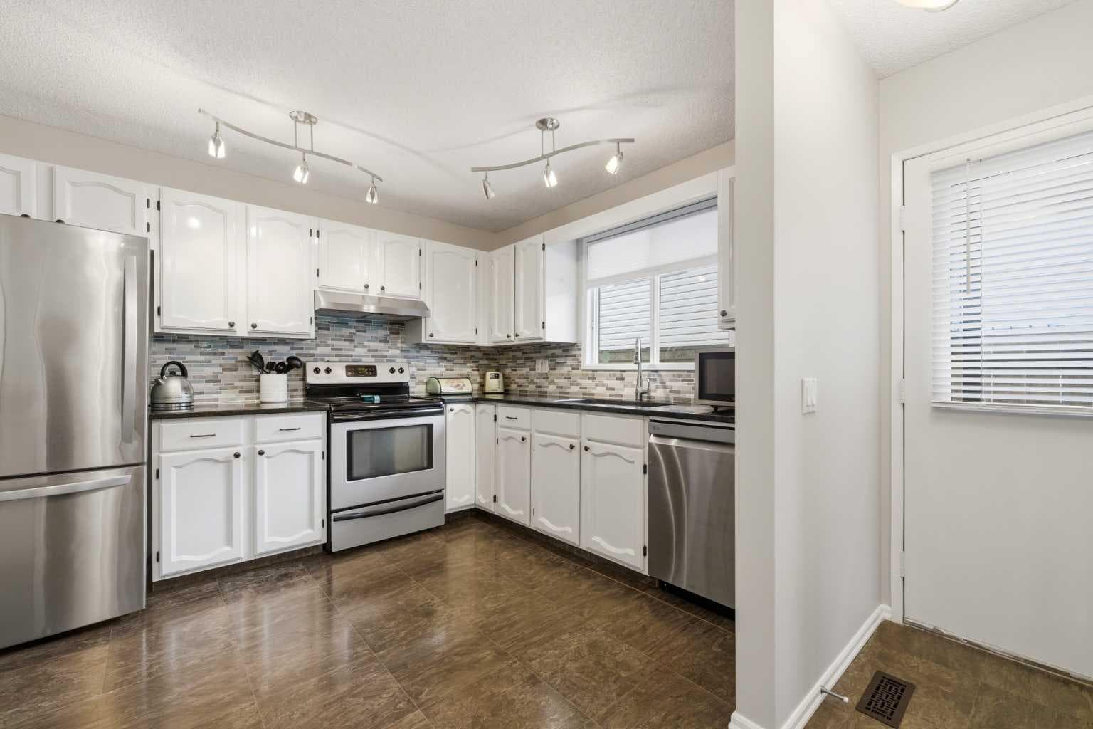 32 Beddington Rise NE