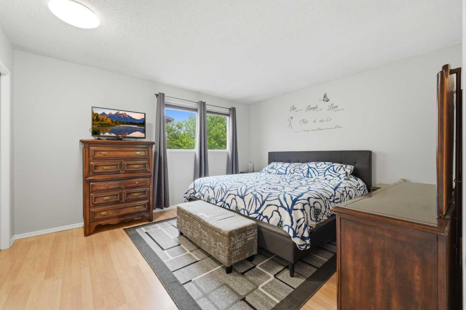 32 Beddington Rise NE