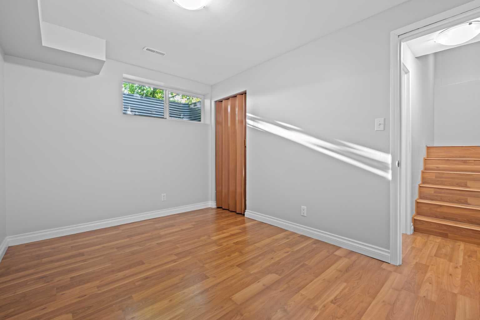 352 Sagewood Park SW