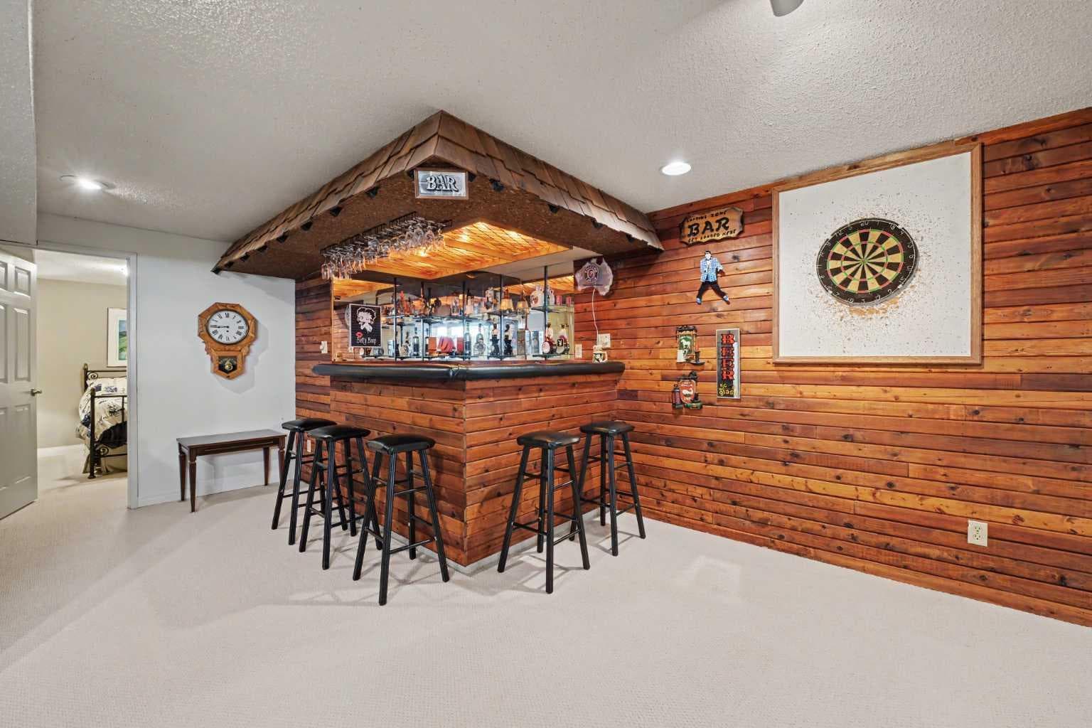 231 Cedarille Green SW