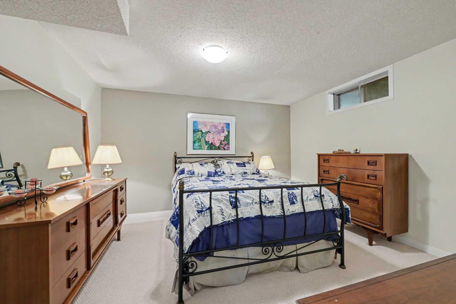 231 Cedarille Green SW