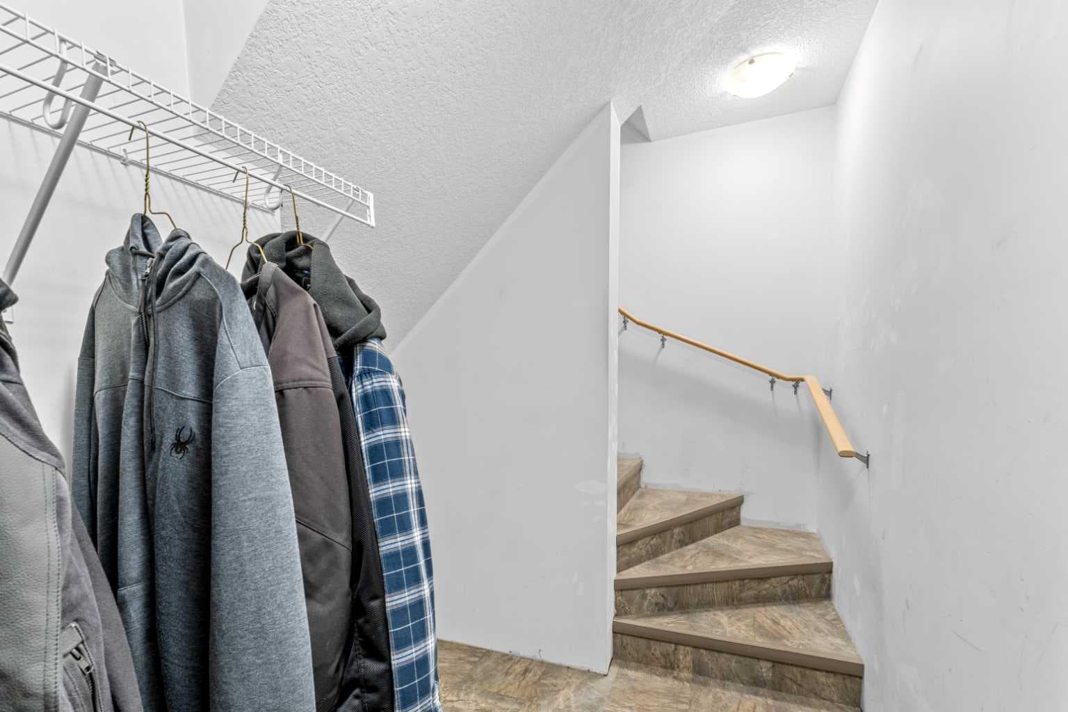 145 Cranford Walk SE