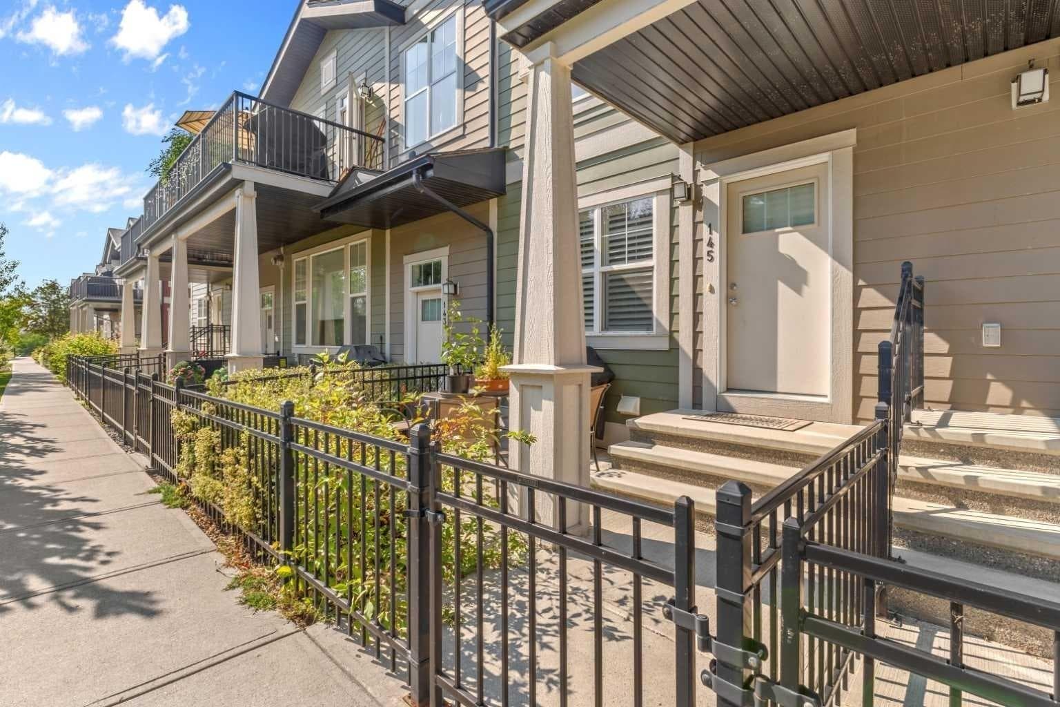 145 Cranford Walk SE