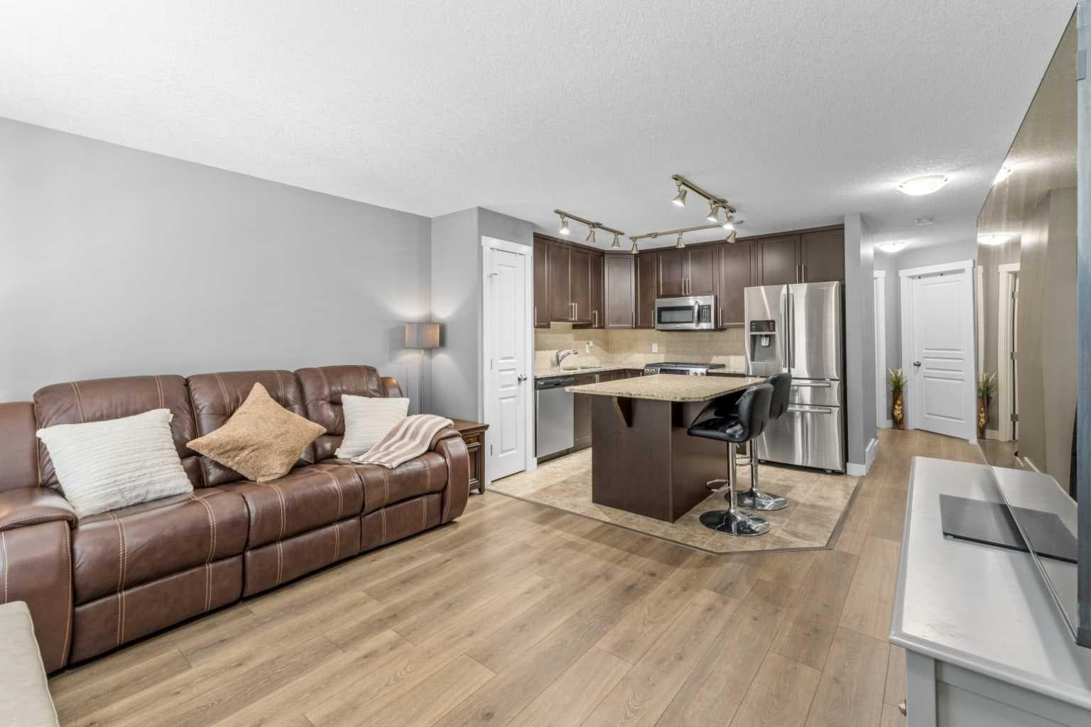 145 Cranford Walk SE