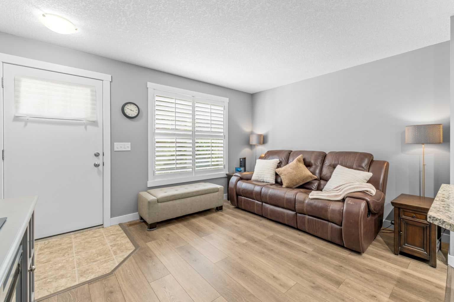 145 Cranford Walk SE