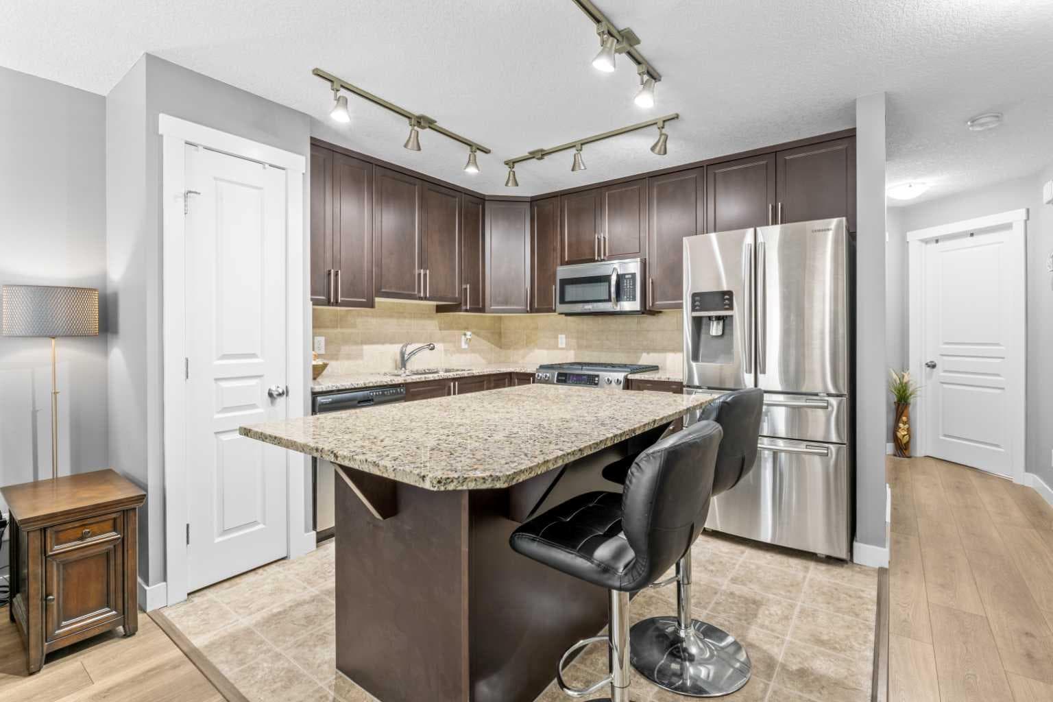 145 Cranford Walk SE