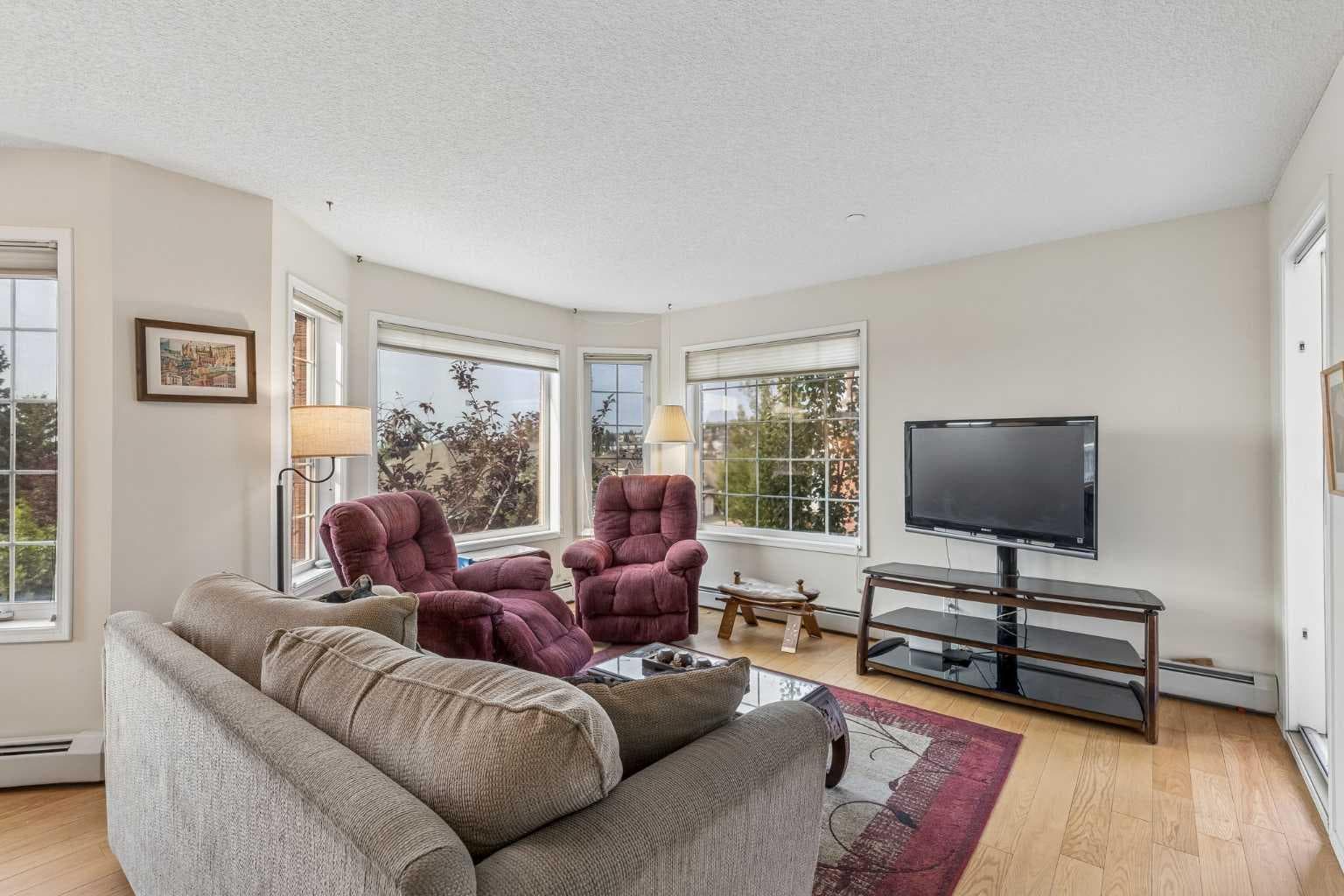 1203, 1203 Sienna Park Green SW