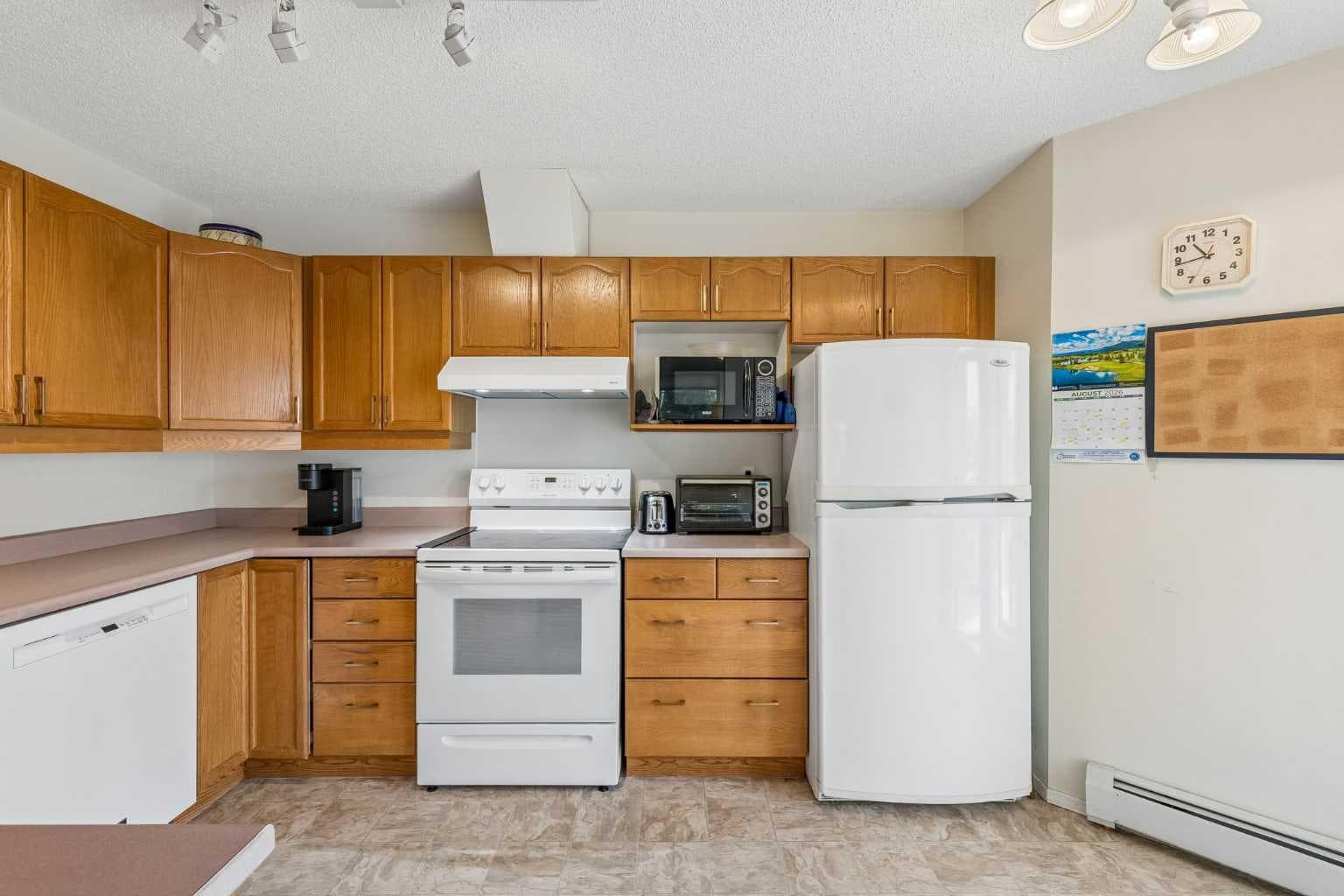 1203, 1203 Sienna Park Green SW