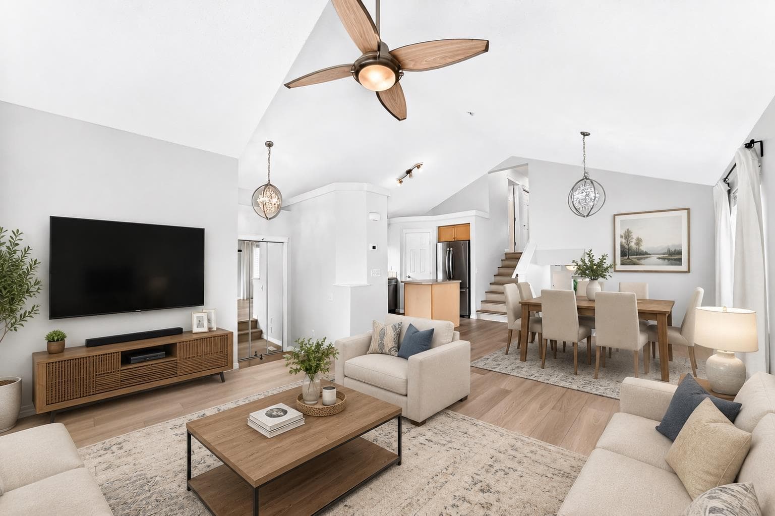 352 Copperfield Gardens SE