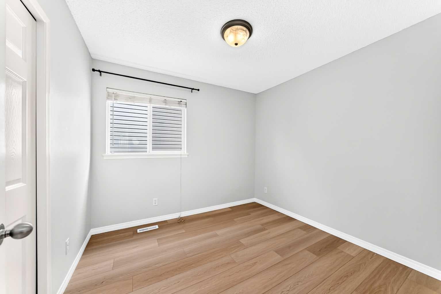 352 Copperfield Gardens SE
