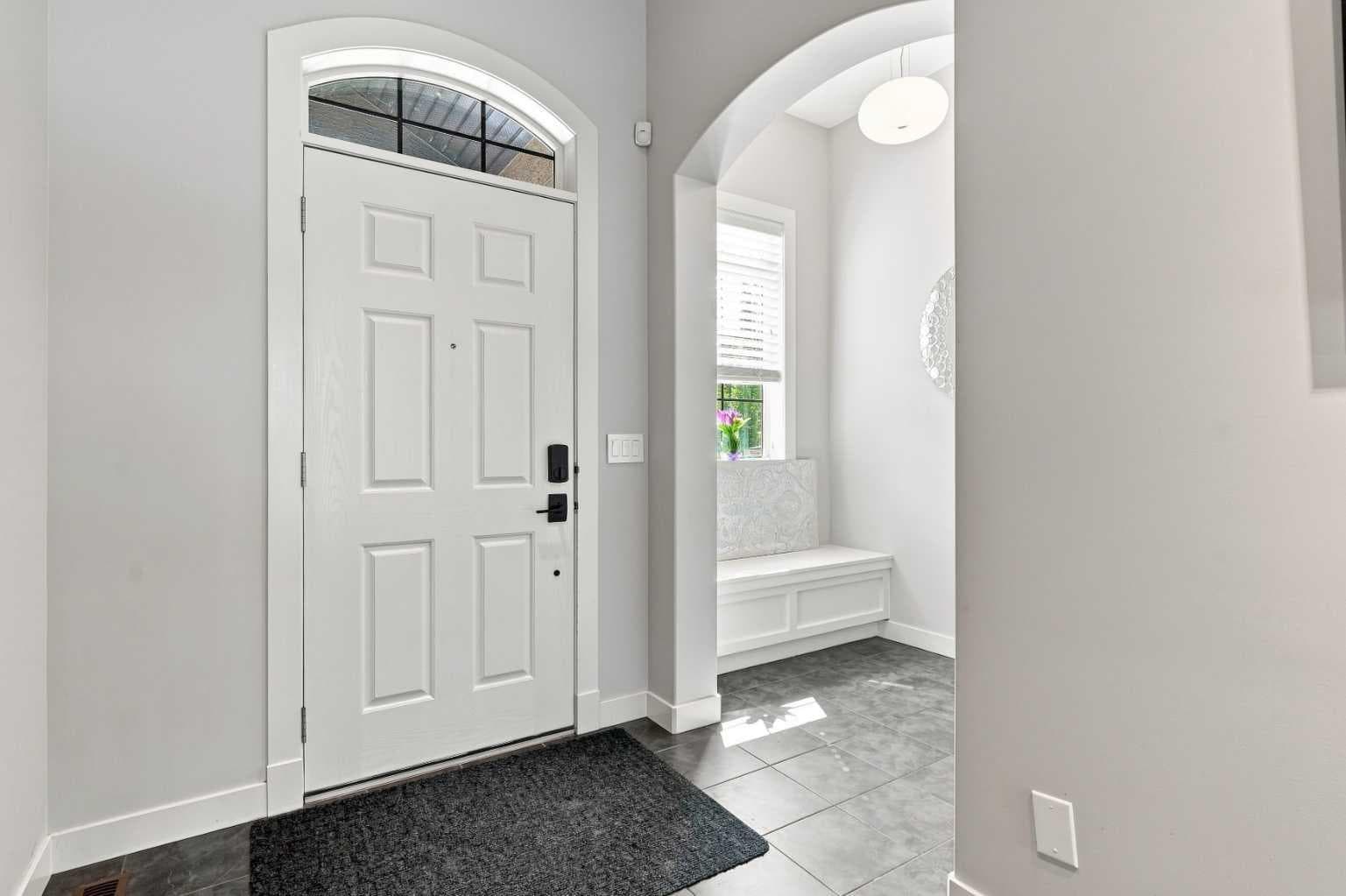 163 Cranarch Circle SE
