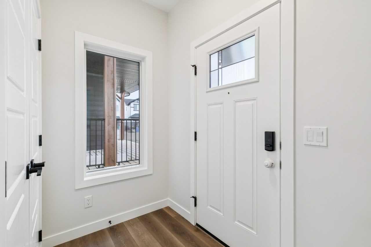 467 Buffaloberry Manor SE