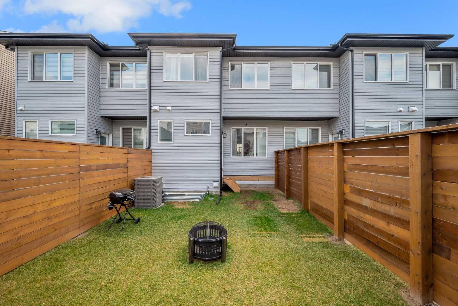 250 Carrington Gate NW