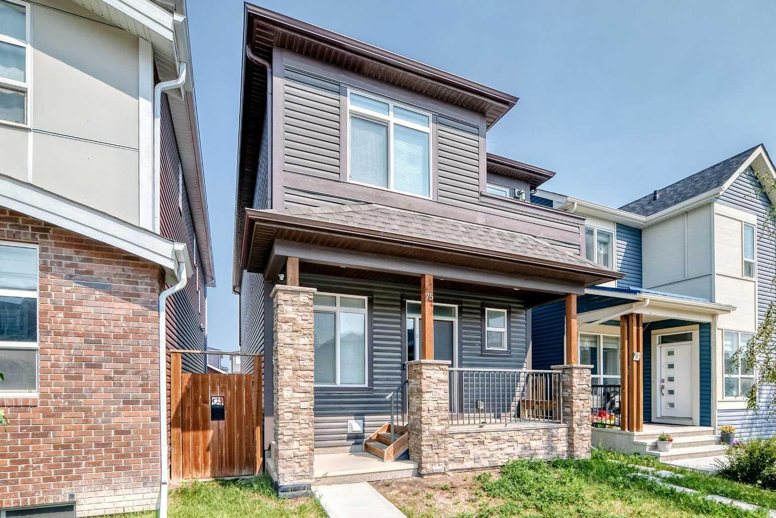 75 Howse Crescent NE