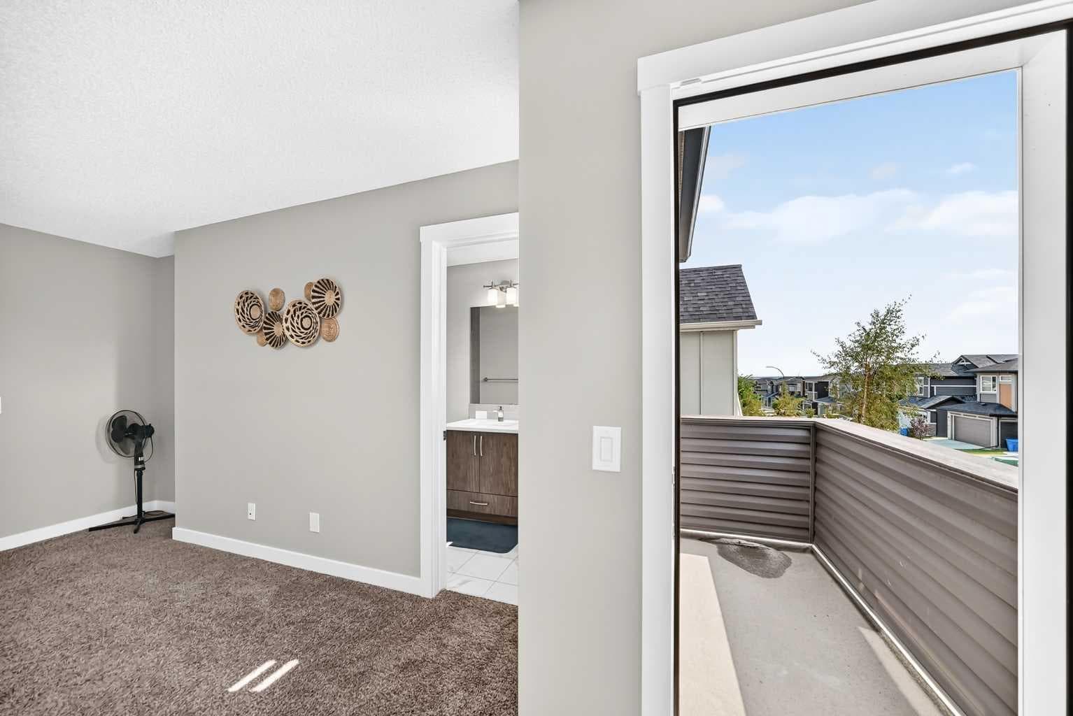 75 Howse Crescent NE