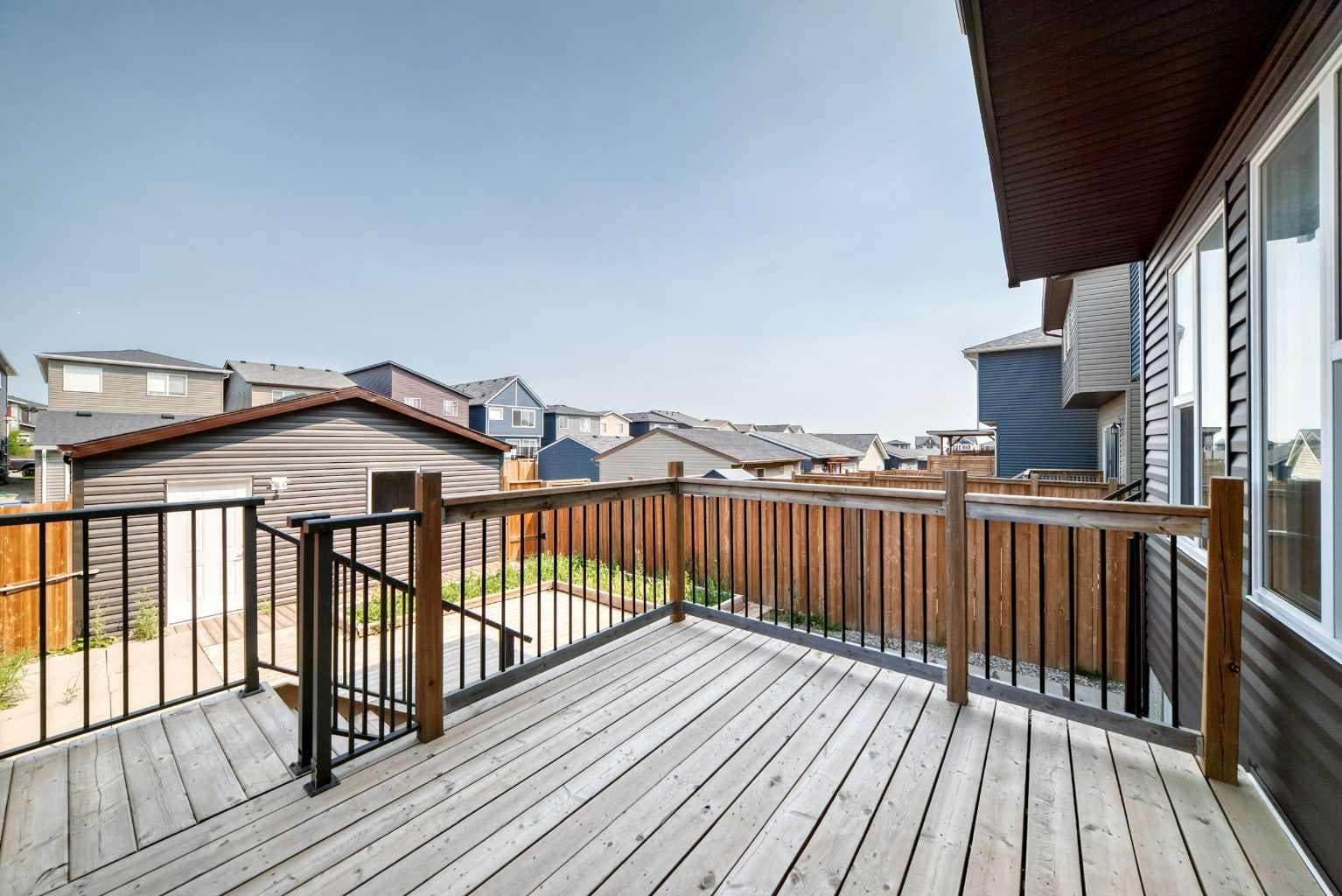 75 Howse Crescent NE