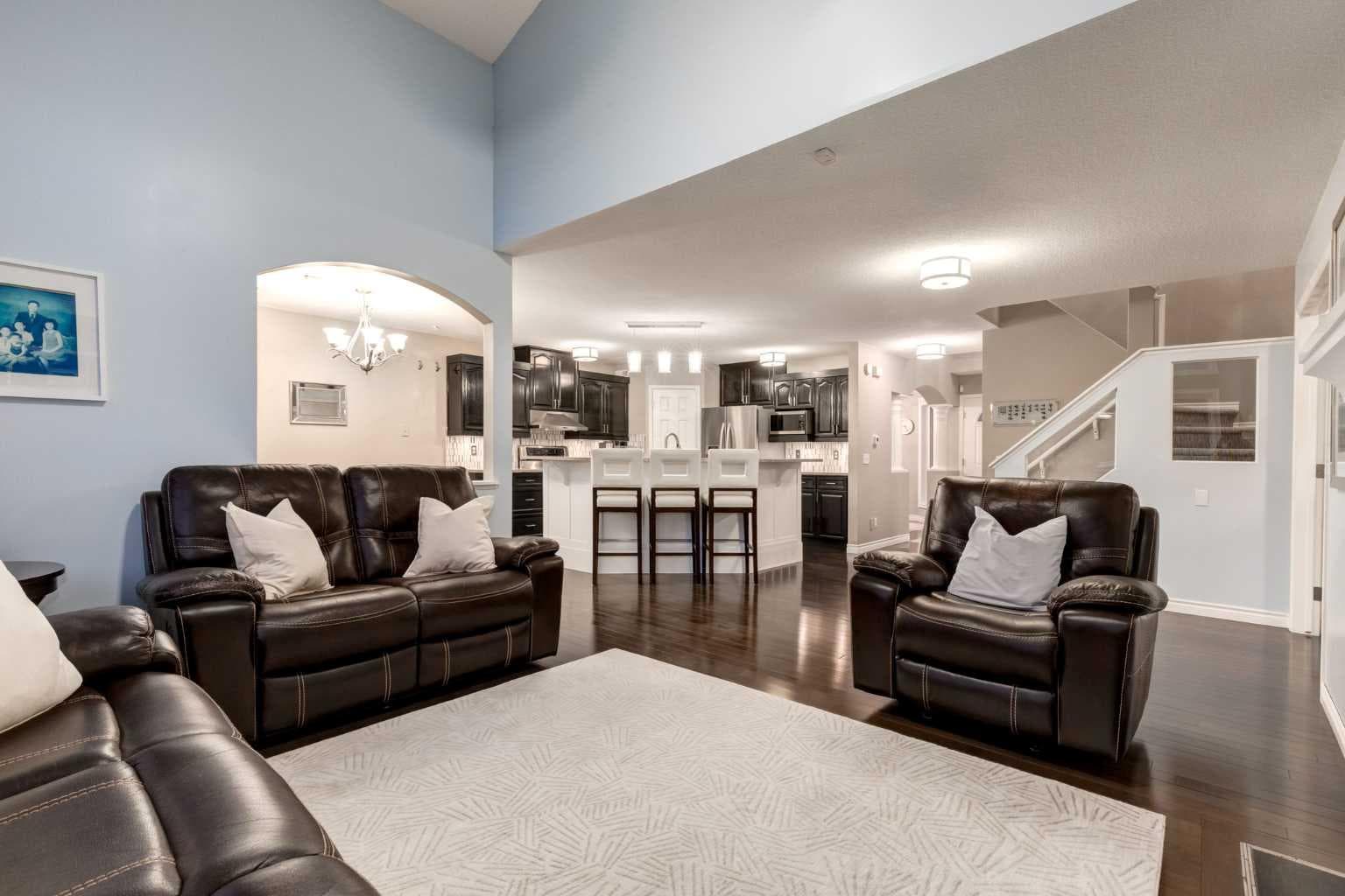 331 Sierra Madre Court SW