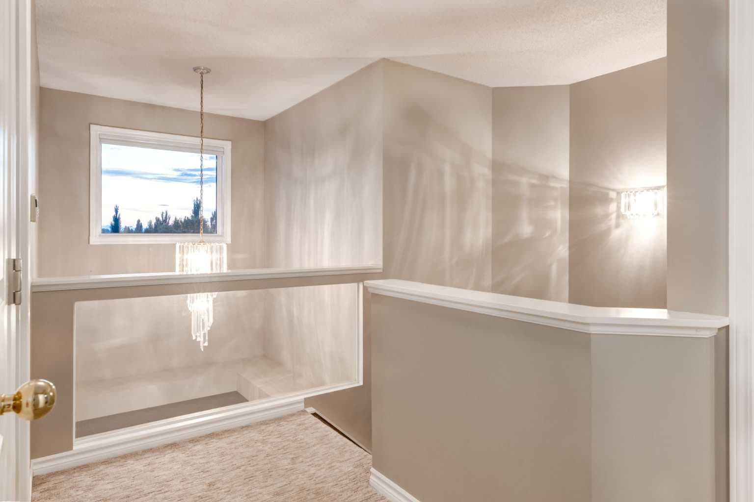 331 Sierra Madre Court SW