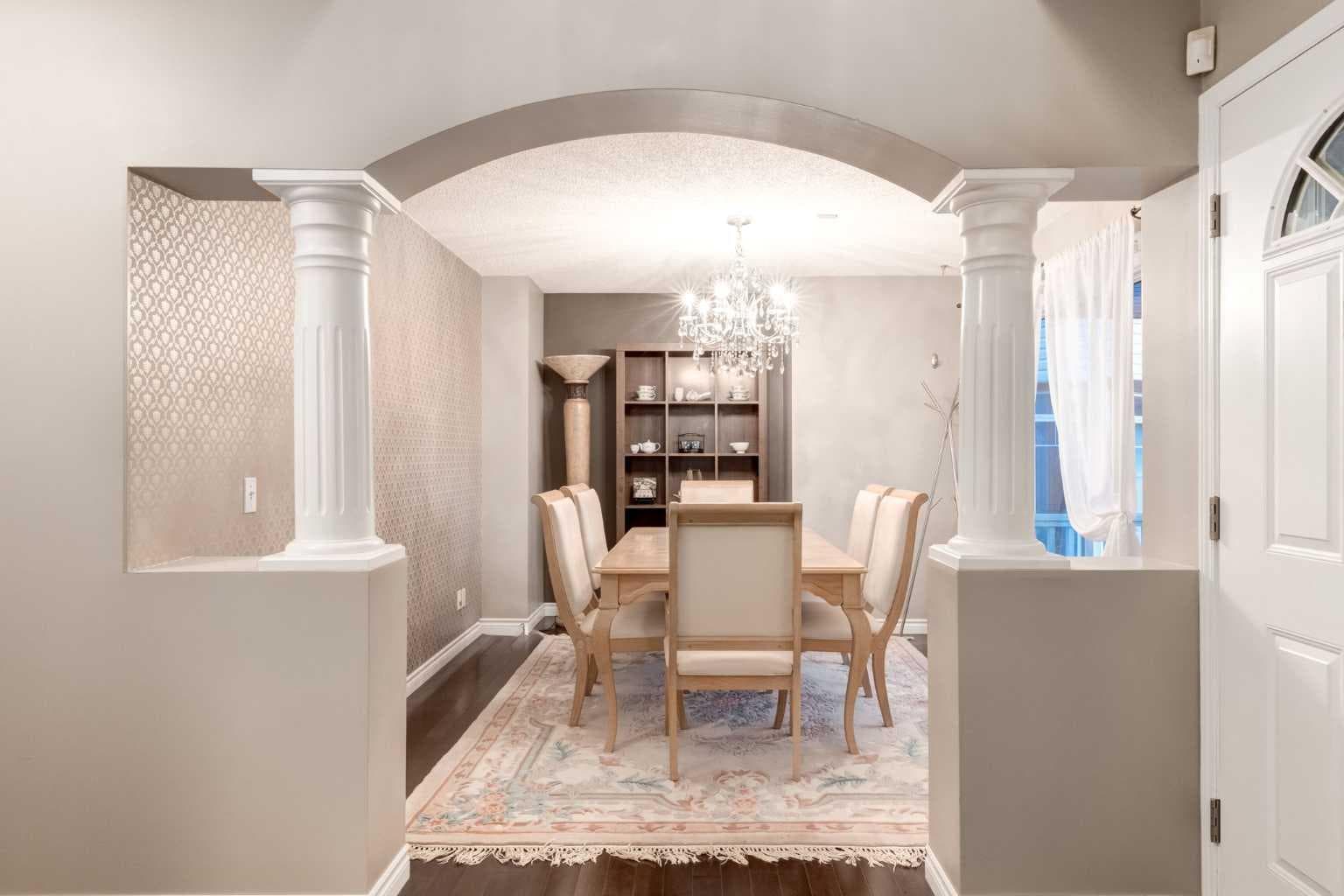 331 Sierra Madre Court SW