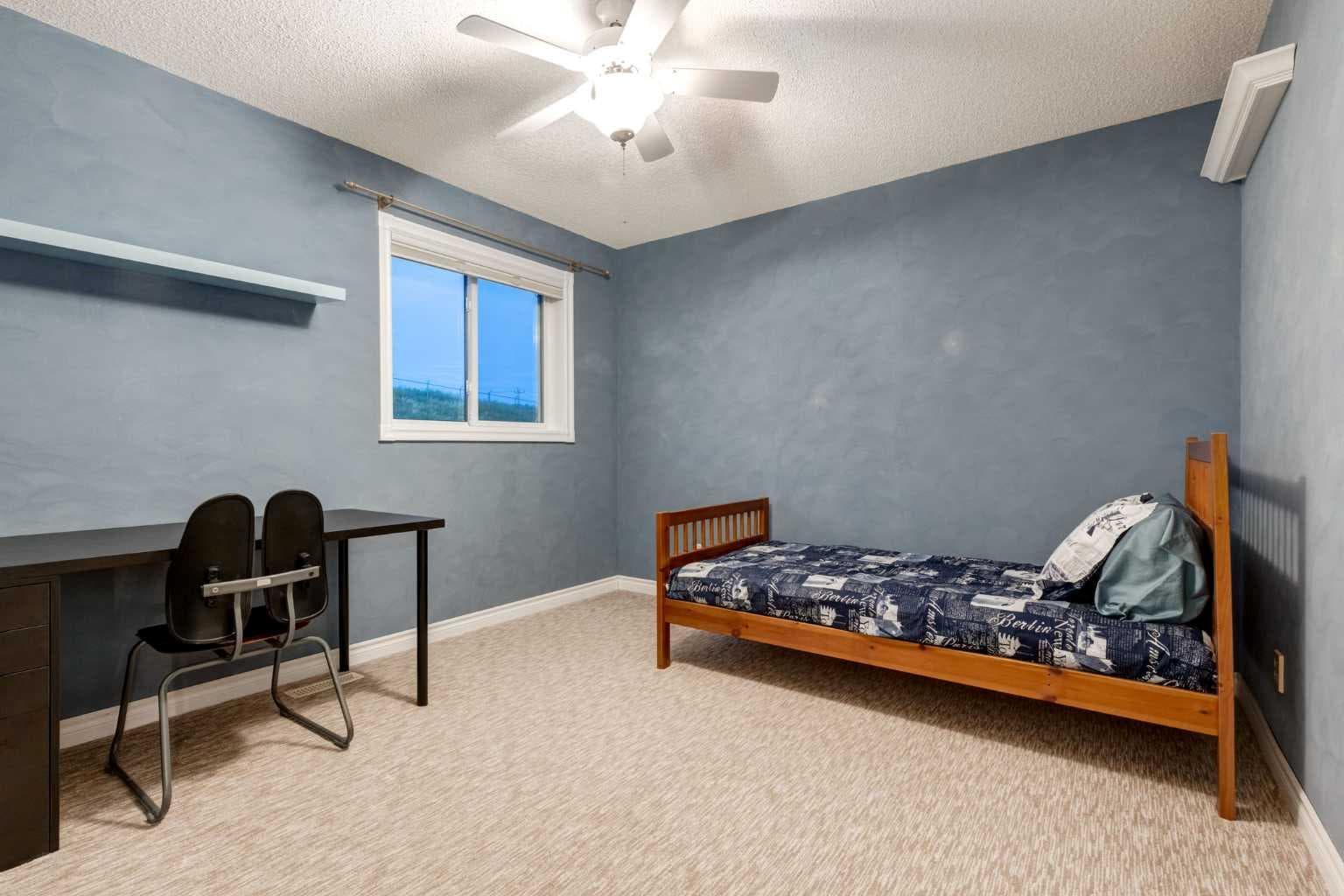 331 Sierra Madre Court SW