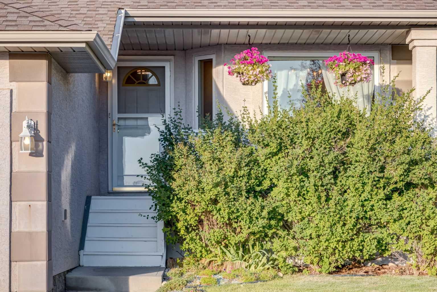 331 Sierra Madre Court SW