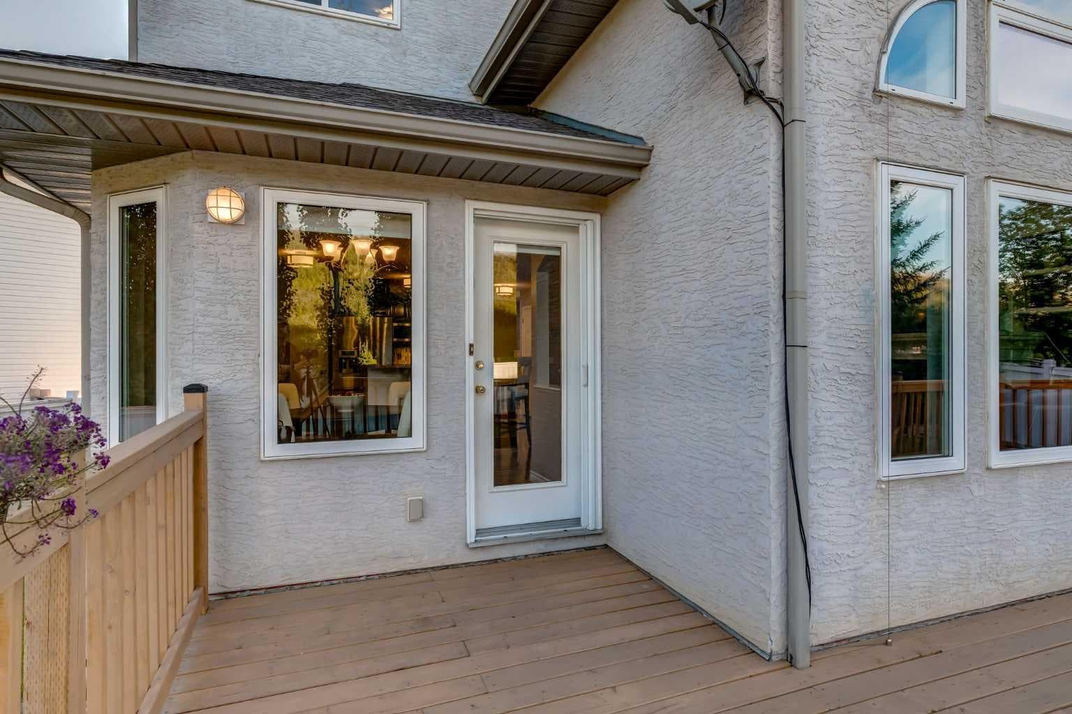 331 Sierra Madre Court SW