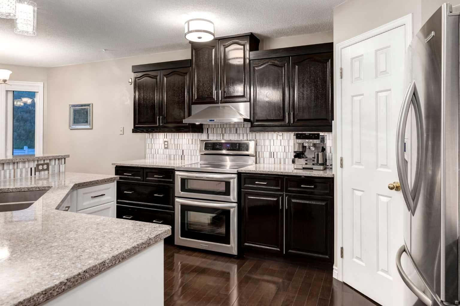 331 Sierra Madre Court SW