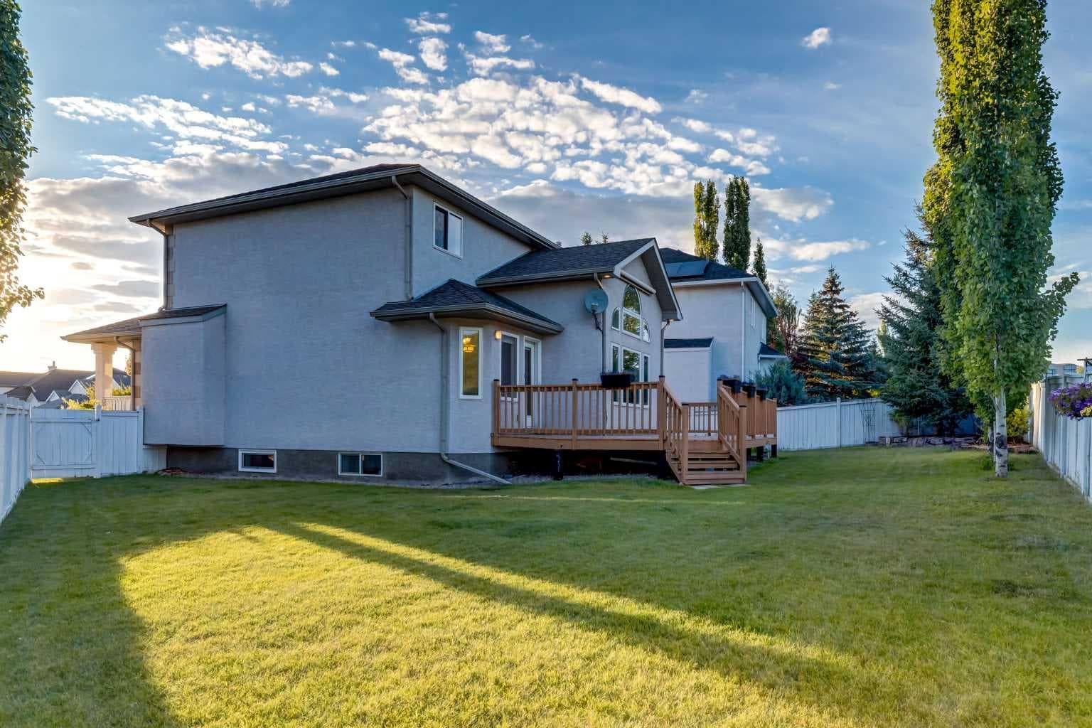 331 Sierra Madre Court SW