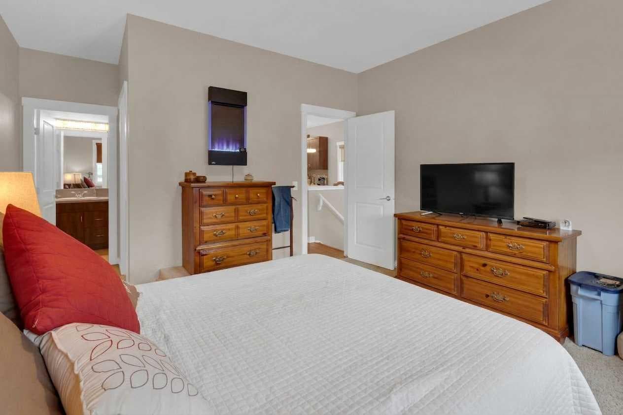 129 Fireside Place 