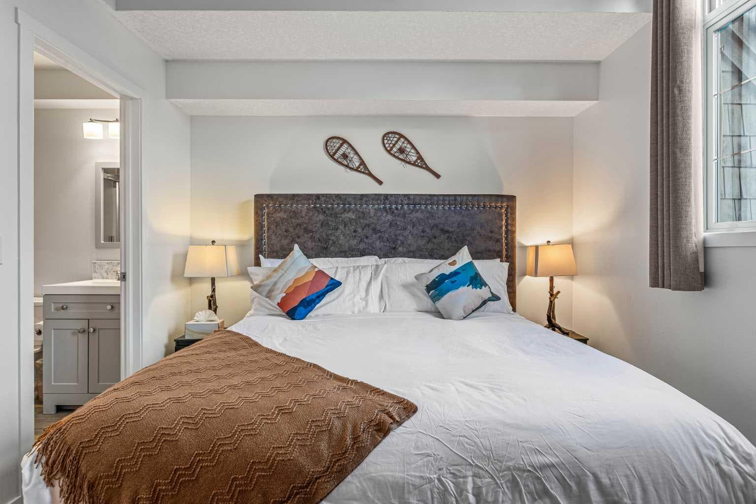 122, 140 Kananaskis Way 