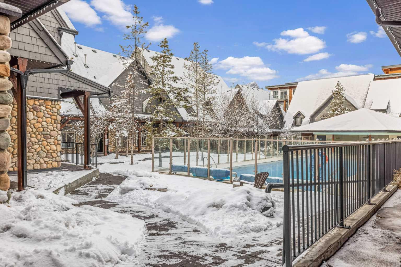 122, 140 Kananaskis Way 
