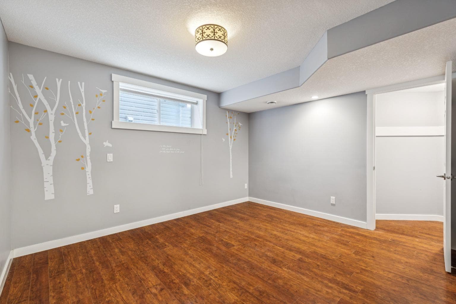 91 St Moritz Terrace SW