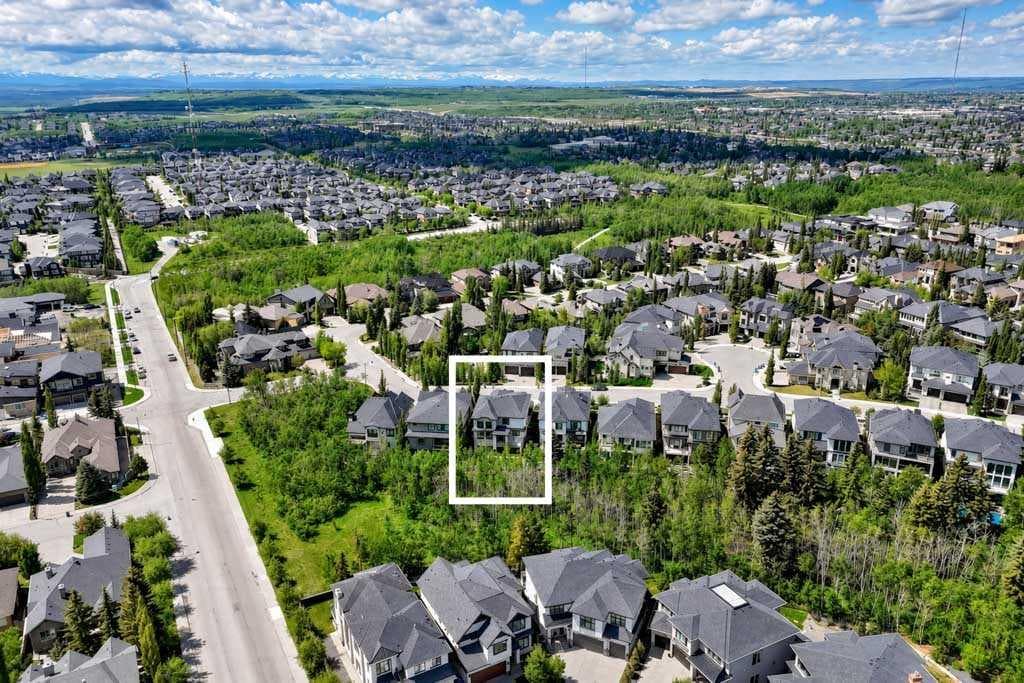 49 Aspen Ridge Green SW