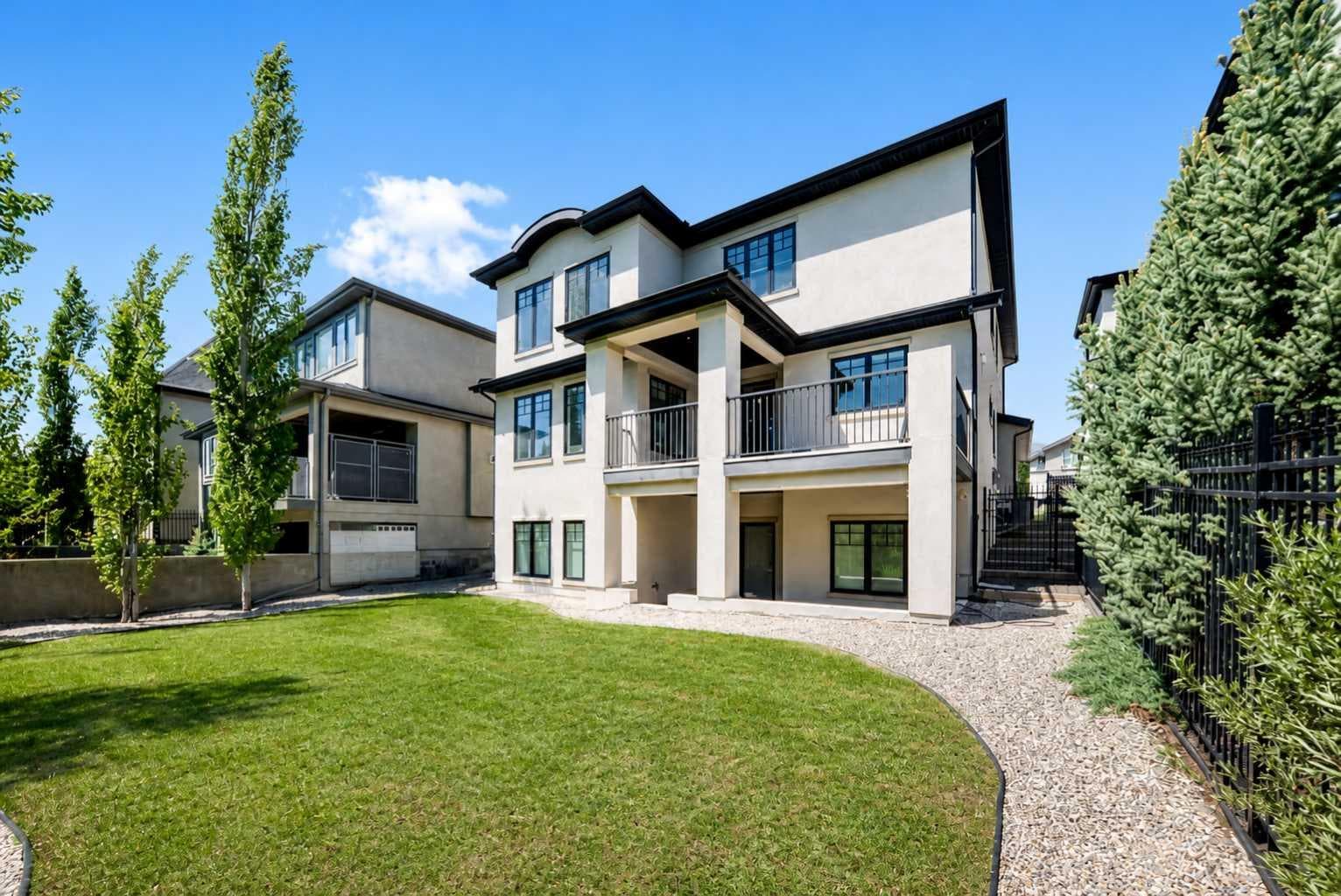 49 Aspen Ridge Green SW