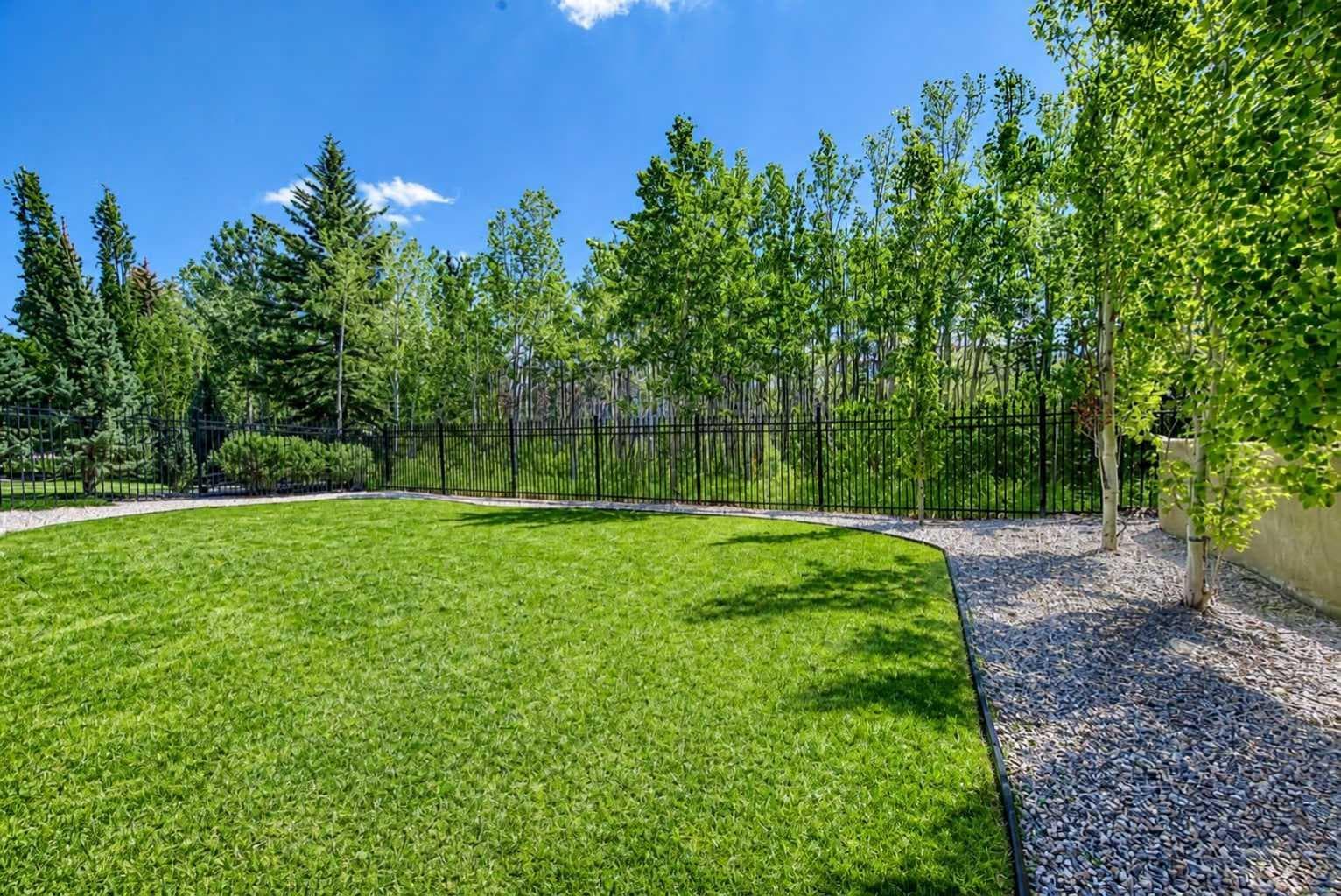 49 Aspen Ridge Green SW