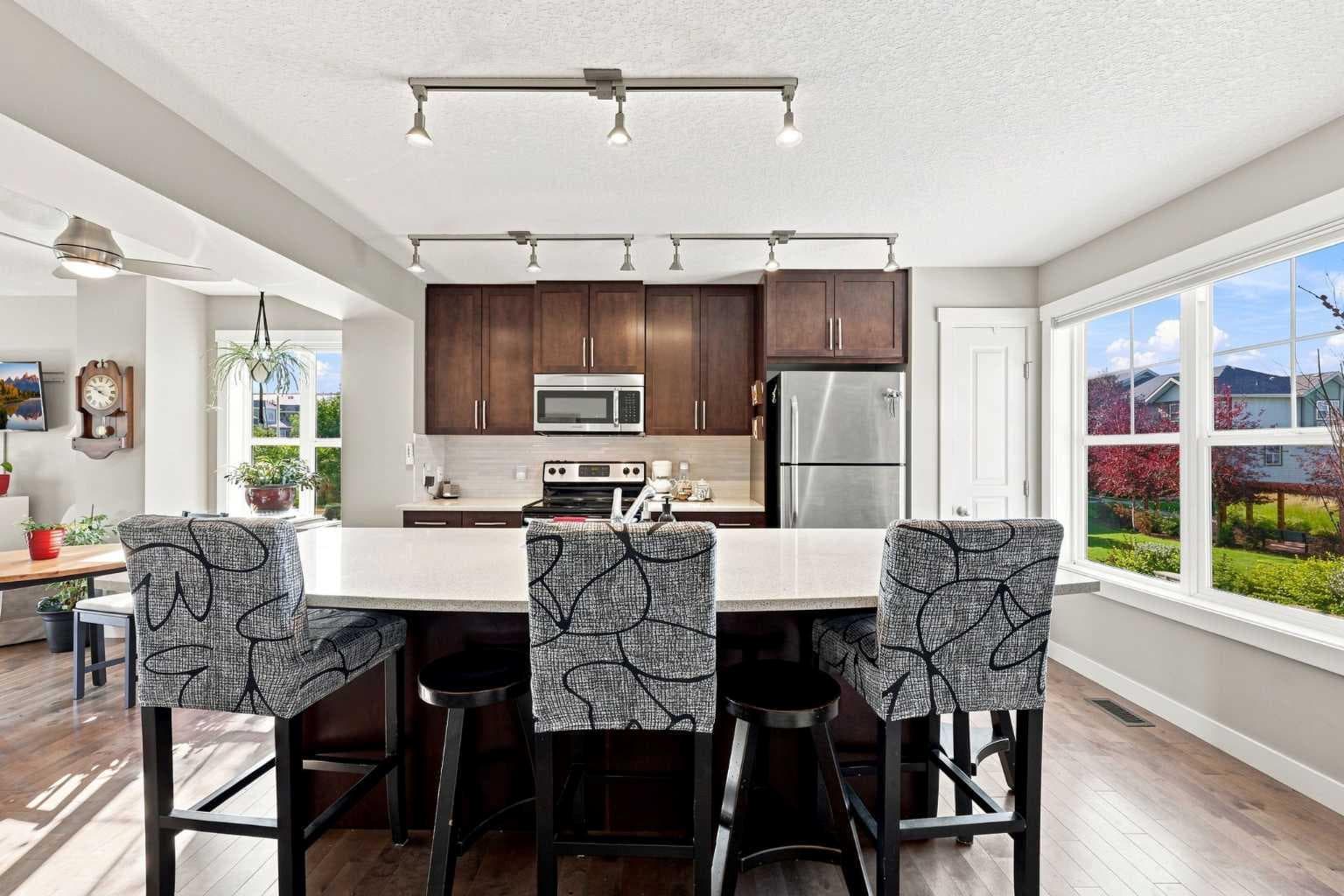 345 Mckenzie Towne Gate SE