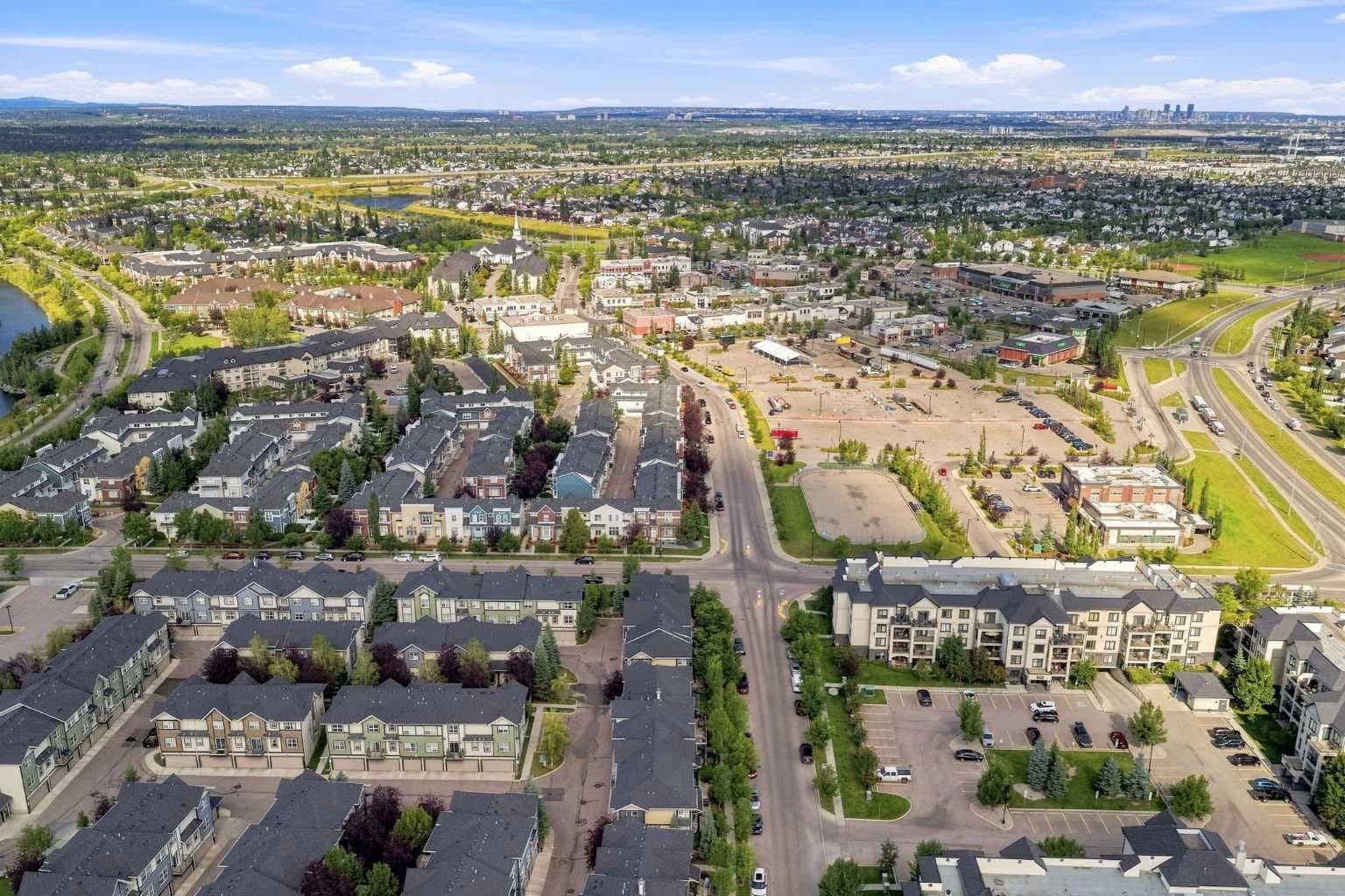 345 Mckenzie Towne Gate SE
